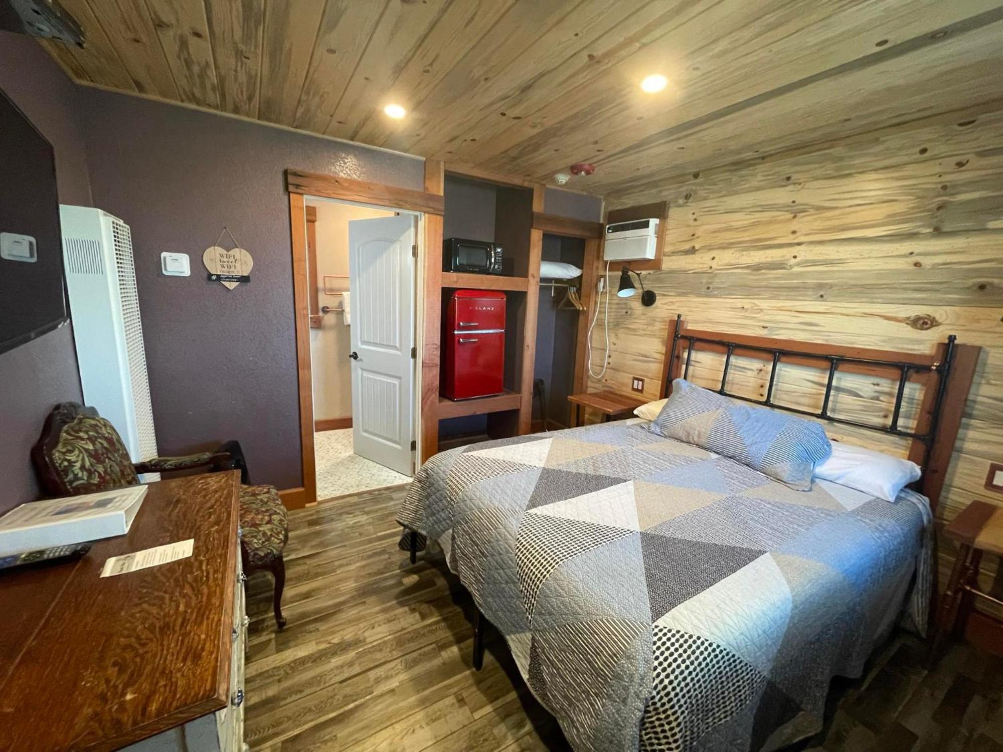 Sugarloaf Mountain Motel Virginia City Ngoại thất bức ảnh